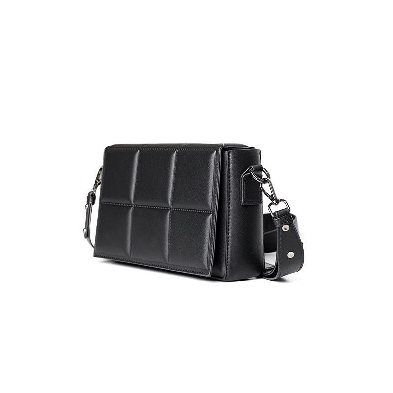 Azadin Crossbody Bag